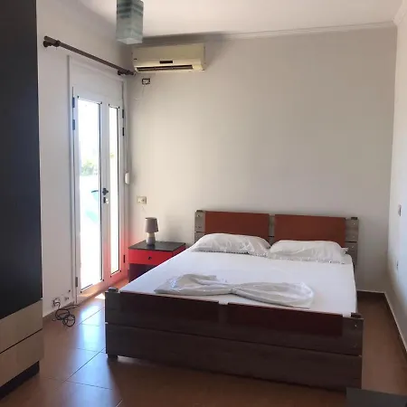 Apartament Agetina's