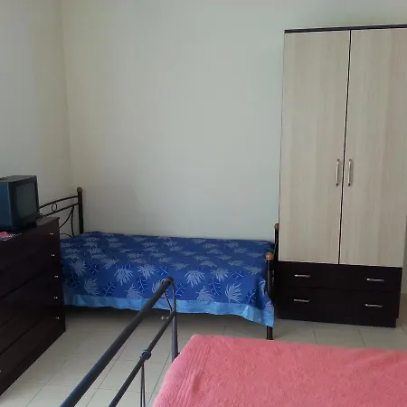 Agetina's * Vlorë