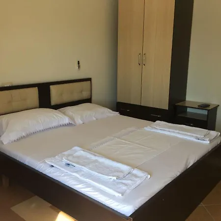 Agetina's Apartament *